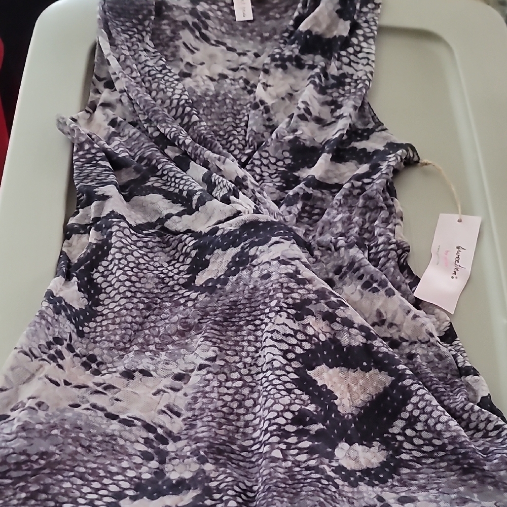 Sweet Pea Black and Gray Snake Print Blouse